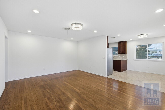 Building Photo - 4405 Terrilance Dr