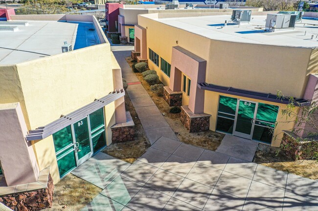 Building Photo - Professional office space for RENT in Mesa...