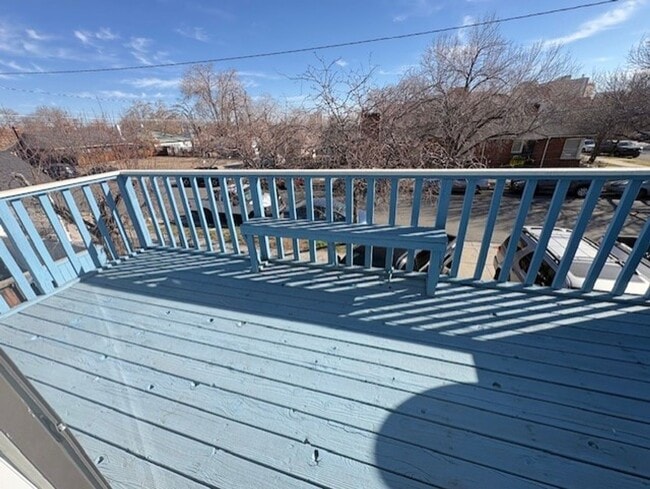 Building Photo - 975 Wilson Ave