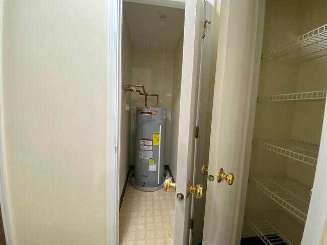 Building Photo - 147 Eastern Ave