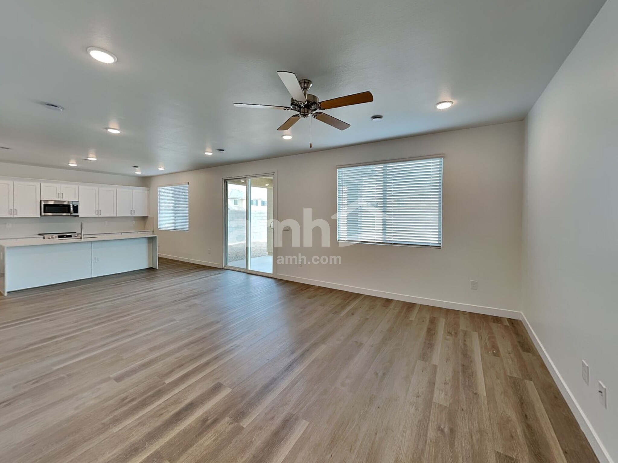 Building Photo - 12638 W Flynn Ln