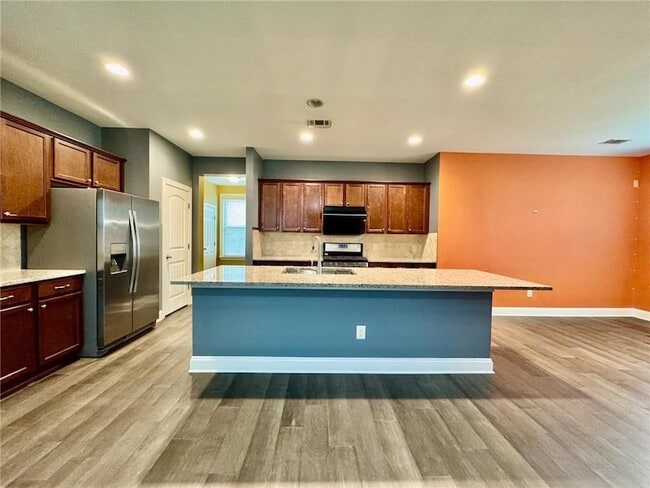 Building Photo - 1514 Chelsea Falls Ln