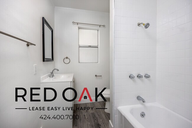 Building Photo - Spacious One Bedroom on Picturesque Ground...