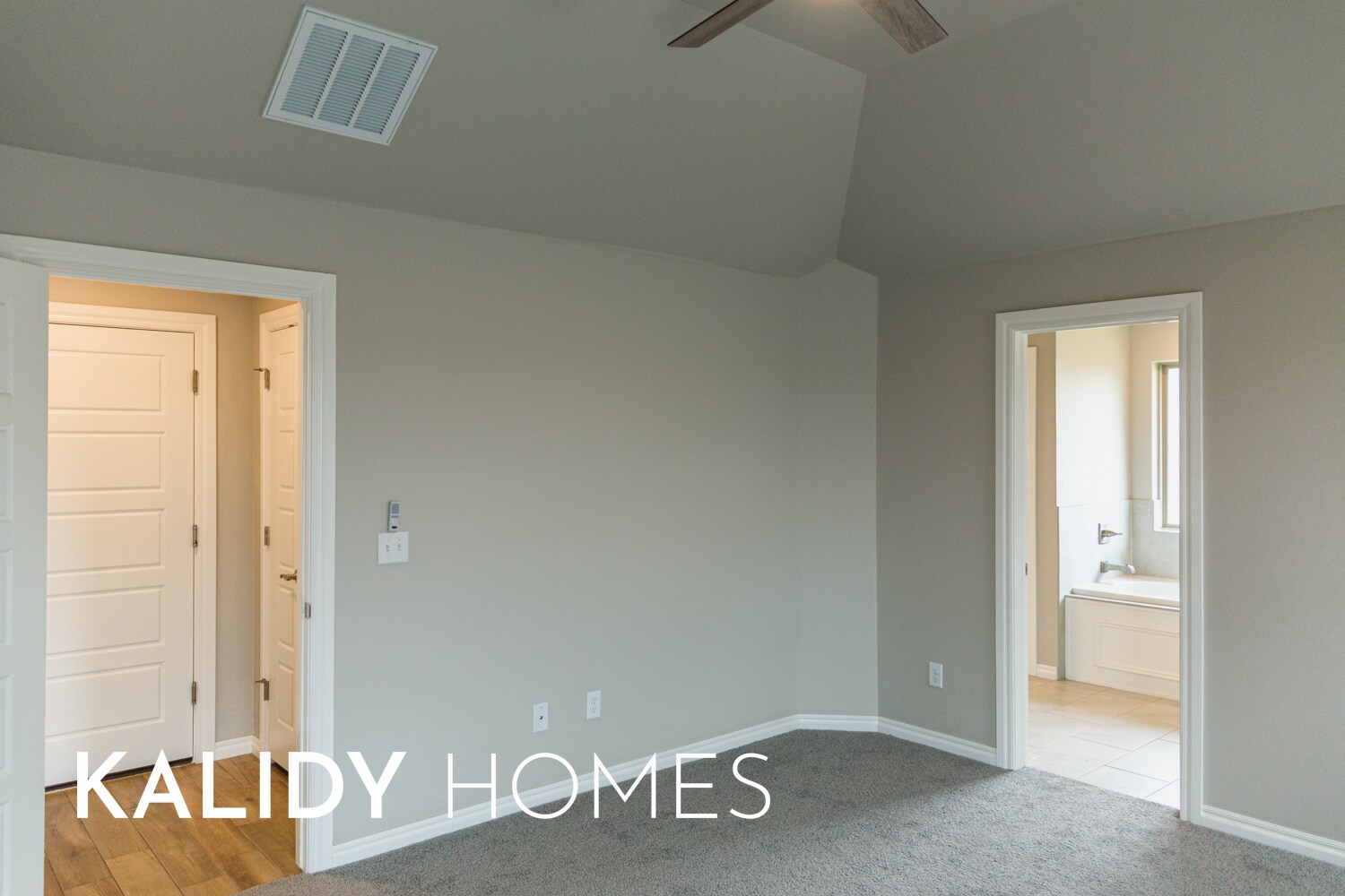 Building Photo - 5216 Bing Cir