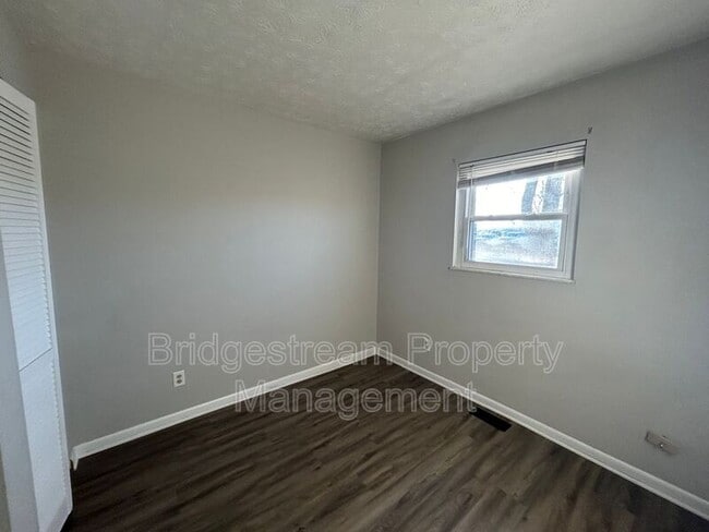 Building Photo - 1331 Arrowhead Trail