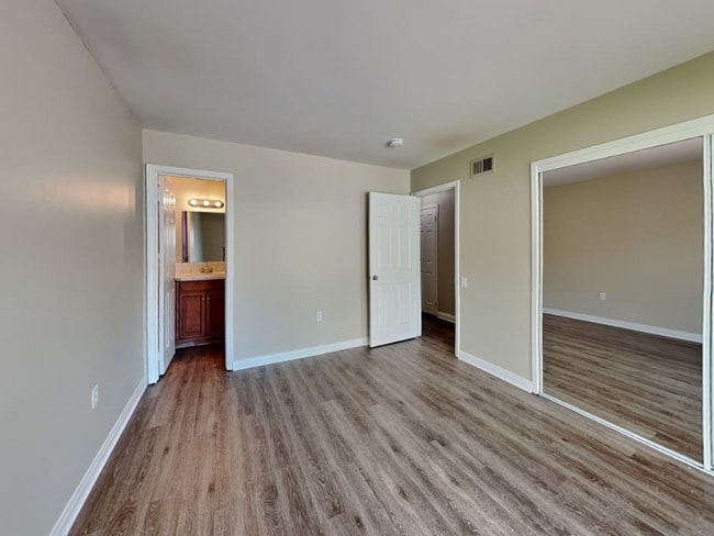 Building Photo - 378 W 53rd St