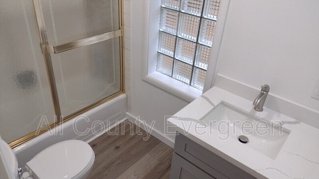 Building Photo - 17224 SE Wax Rd