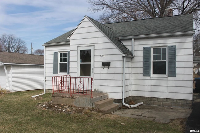Primary Photo - Lovely 2-Bedroom Home In Quiet Neighborhood!