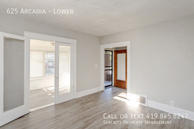 Building Photo - 625 Arcadia-Lower