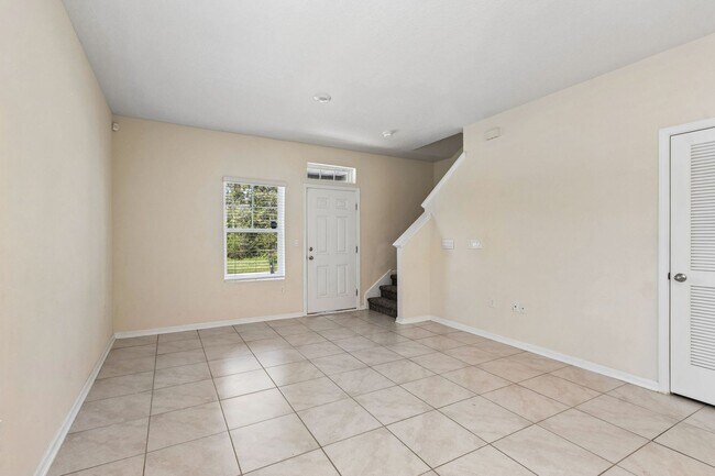 Building Photo - 86928 Mainline Rd