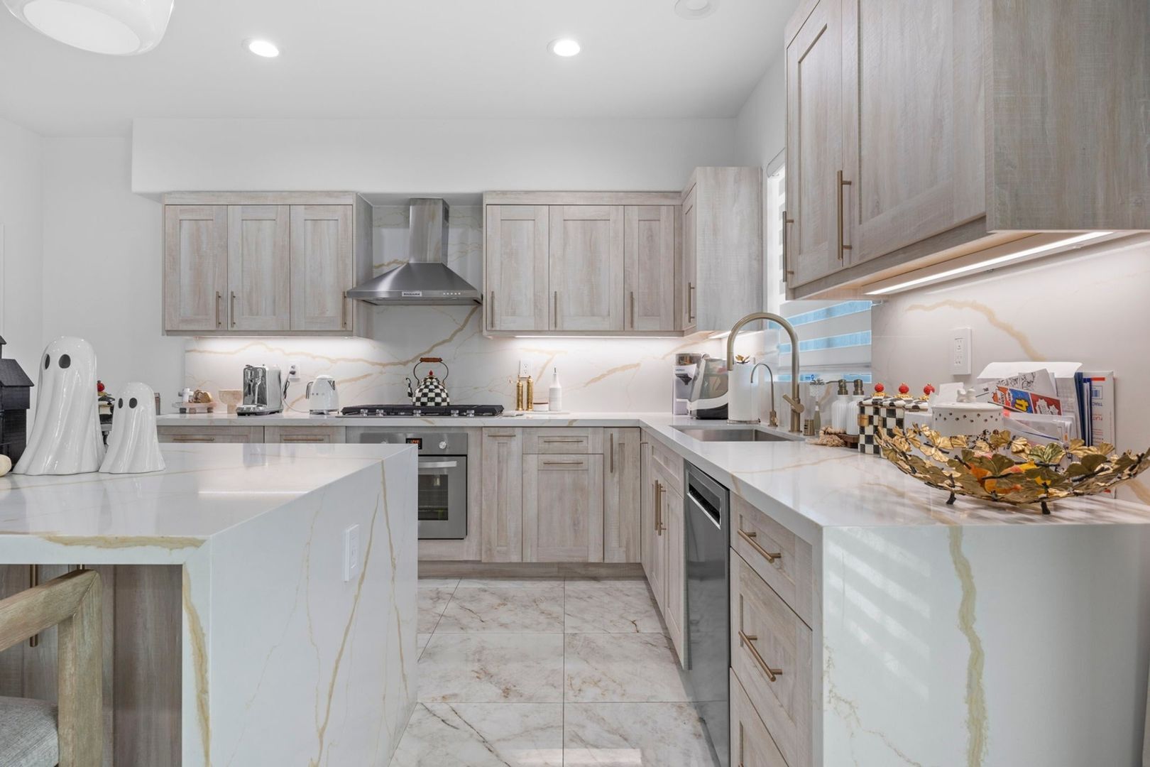 Building Photo - 16485 Nicklaus Dr