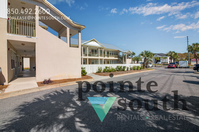 Building Photo - Poinciana Place