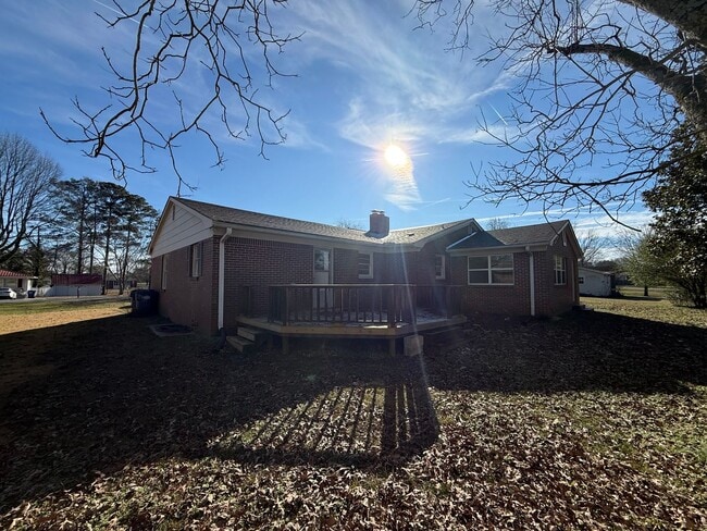 Building Photo - Beautifully Updated Home for Rent in the Heart of Arab, AL