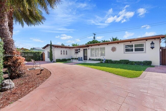 Building Photo - 6270 NW 199th St