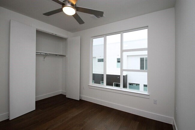 Building Photo - 505 Tillery St