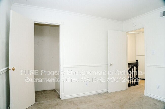 Building Photo - 6509 Donegal Dr