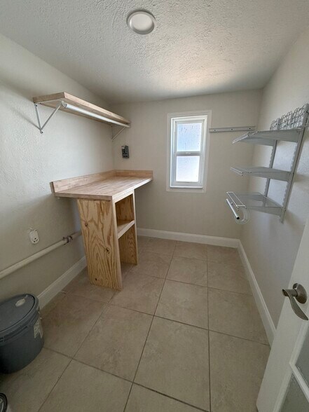 Building Photo - 268 2nd St