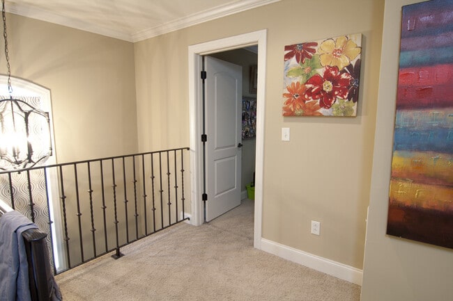 Building Photo - Falls Grove