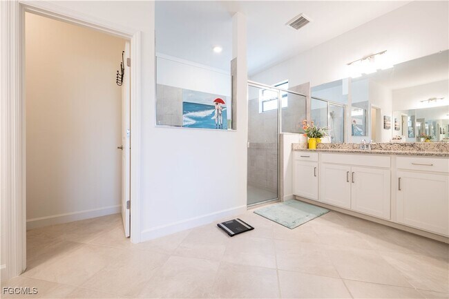 Building Photo - 11171 Canopy Loop