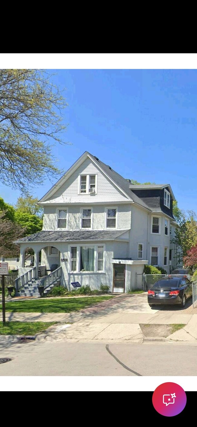 Building Photo - 2031 Church St