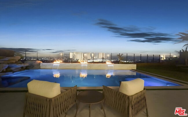 Building Photo - 20248 Willoughby Ln