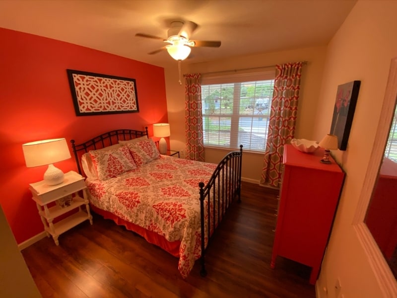 Building Photo - 2094 Fieldcrest Dr