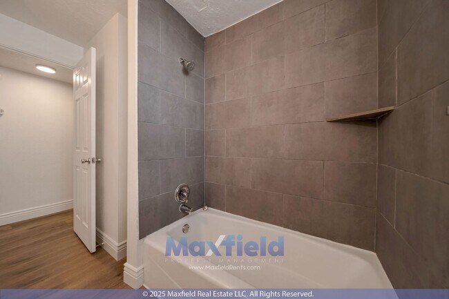 Building Photo - Brookside Lofts -  North Salt Lake 2 BD 1 ...