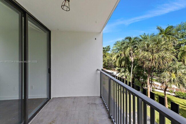 Building Photo - 100 Ocean Ln Dr