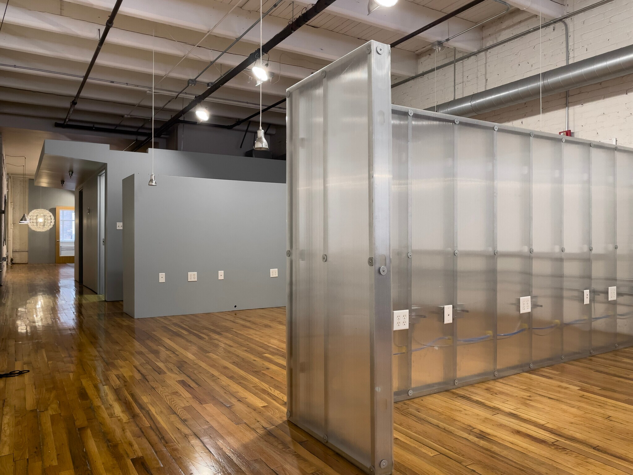 Building Photo - 945 Liberty Ave