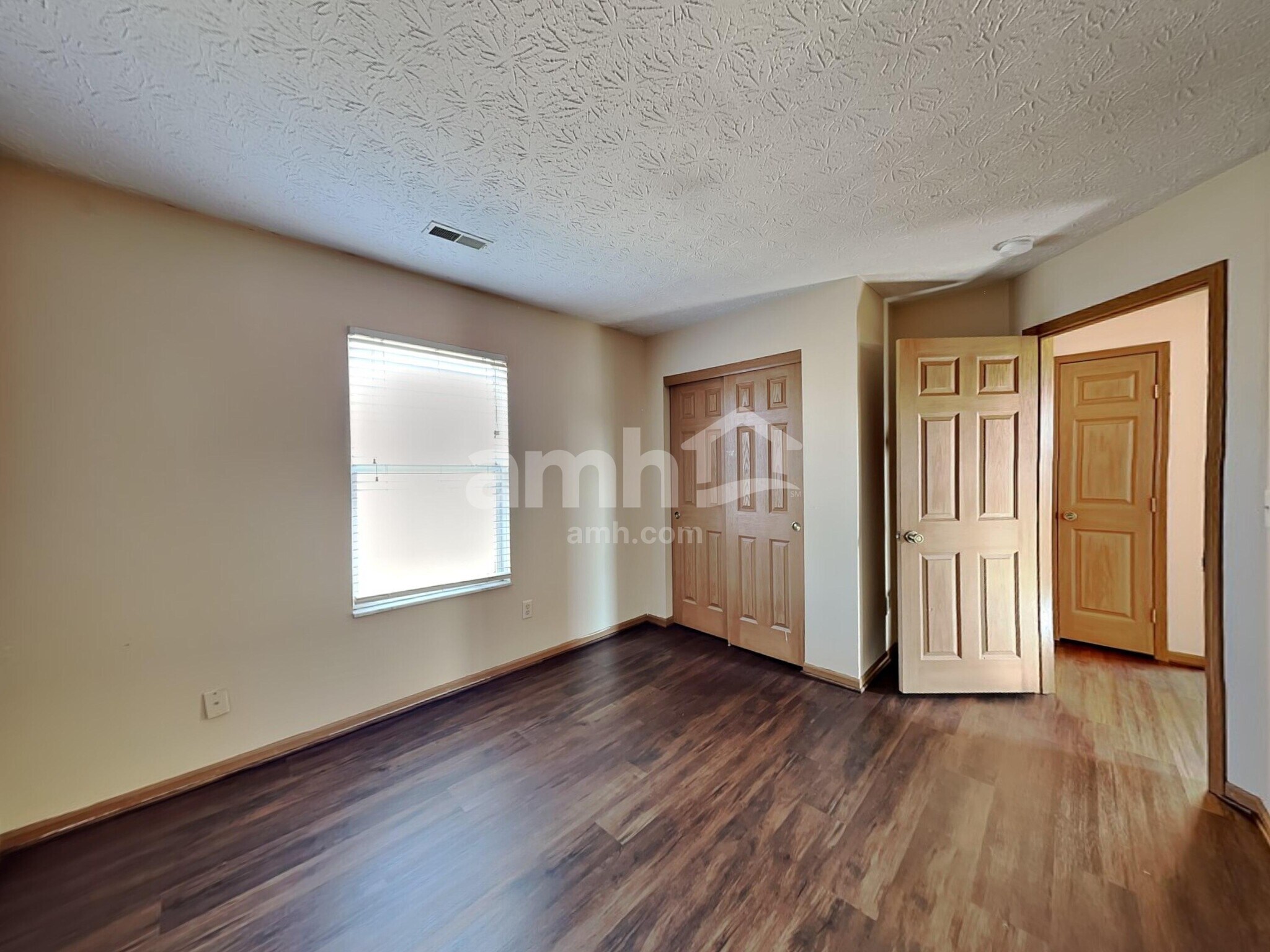 Building Photo - 2572 Edencreek Ln