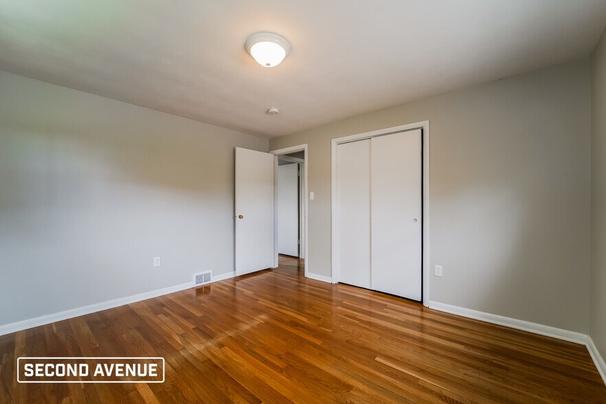Building Photo - 149 Crandon Cir