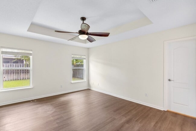 Building Photo - Charming 3-Bedroom Home in The Hideaway – Spacious, Stylish, and Move-In Ready!