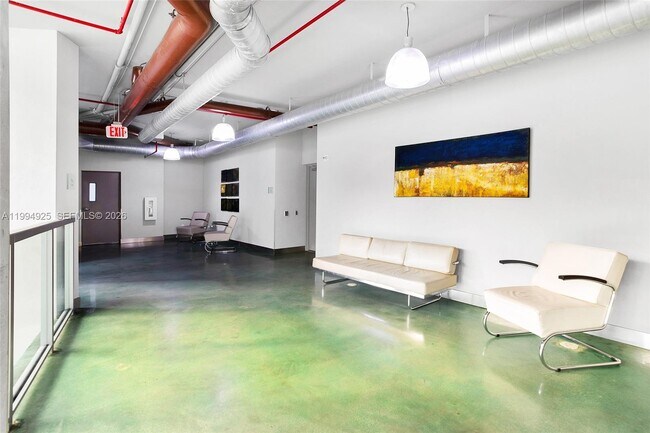 Building Photo - 3029 NE 188th St