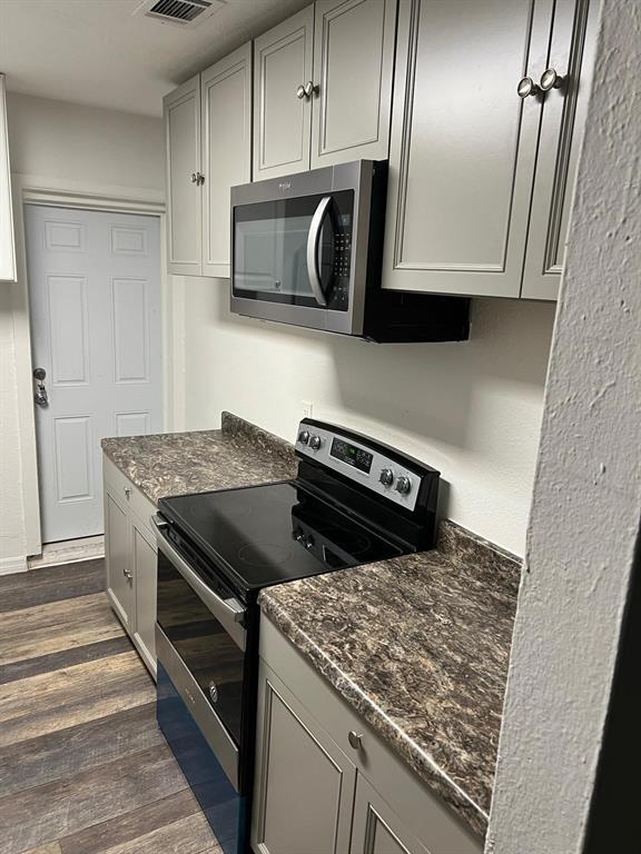 Building Photo - 200 S Ortman Dr