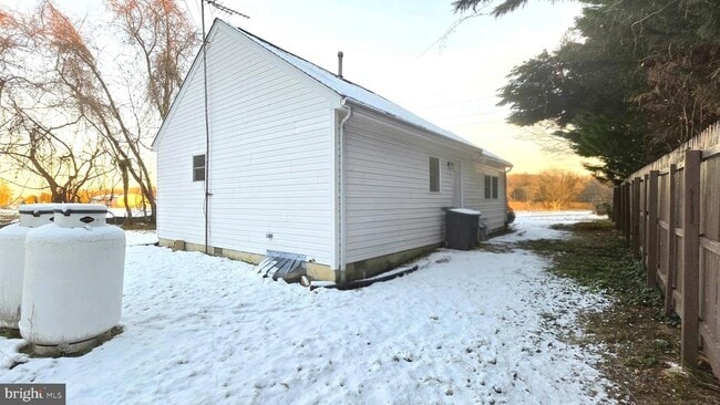 Building Photo - 392 Lafferty Ln