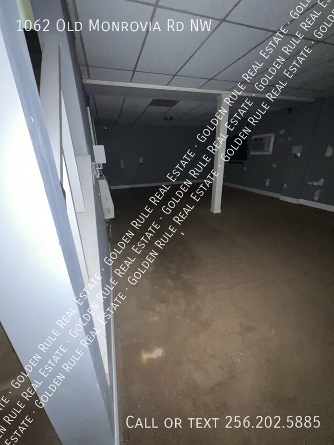 Building Photo - 1062 Old Monrovia Rd NW