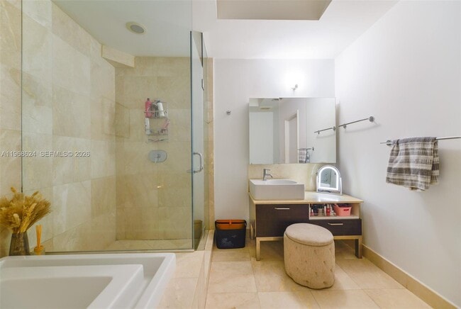 Building Photo - 218 SE 14th St