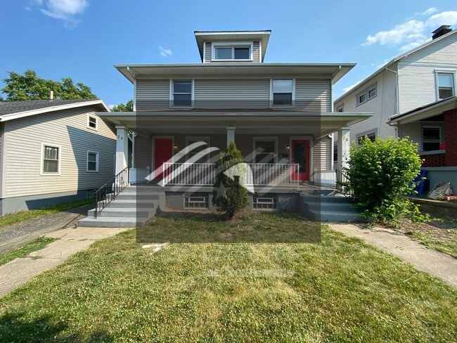 Primary Photo - 26 W Beechwood Ave