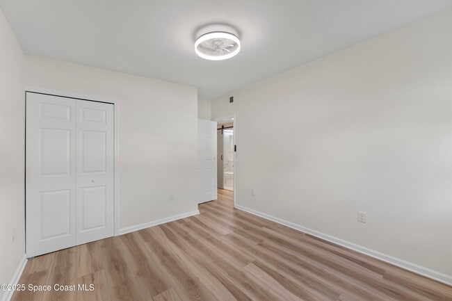 Building Photo - 34 W Azalea Cir