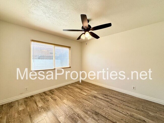 Building Photo - 16461 Spruce St
