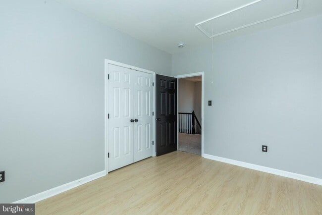 Building Photo - 249 Lord Fairfax St