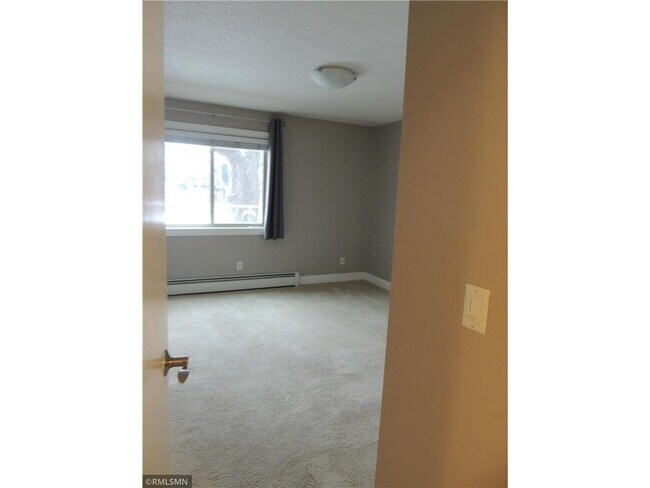 Building Photo - 3540 Hennepin Ave