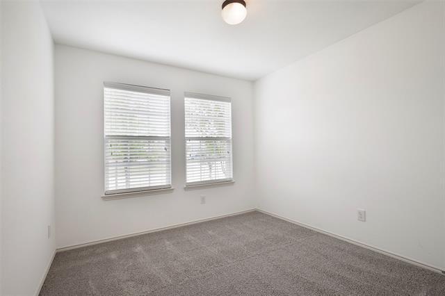 Building Photo - 1505 Lone Pine Dr
