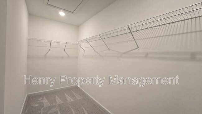 Building Photo - 3103 Vitner Dr