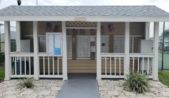 Building Photo - 455 Alt 19