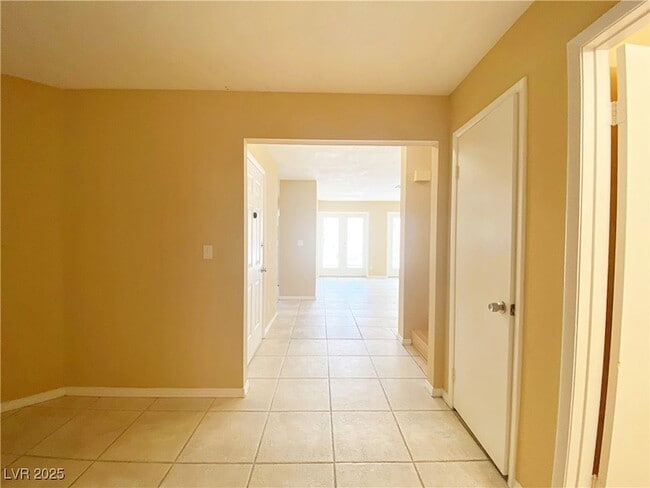 Building Photo - 8316 Cove Landing Ave