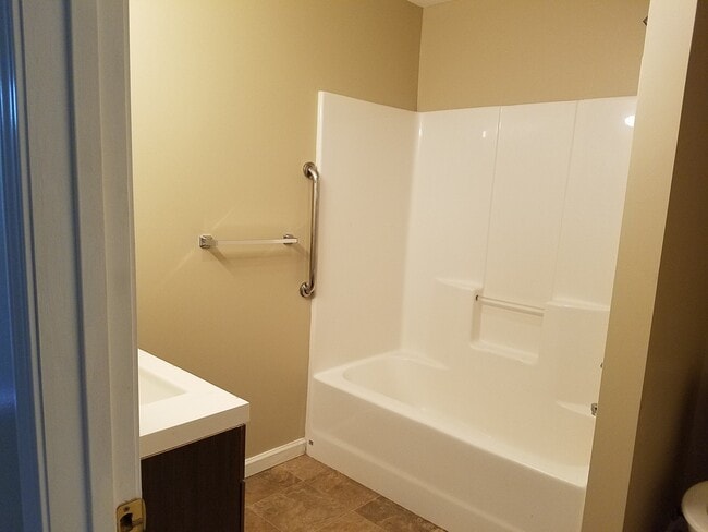 Building Photo - 800 Dorris Heights Rd