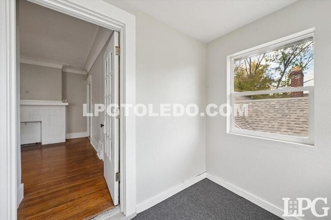 Building Photo - 2037 Alvin St