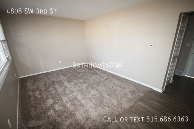 Building Photo - 4808 SW 3rd St