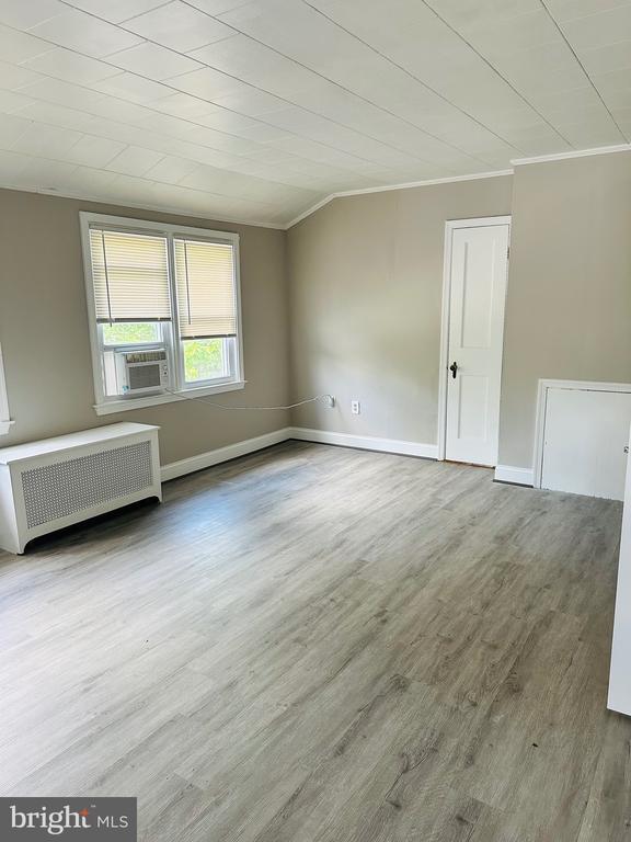 Building Photo - 3201 Wisteria Ave